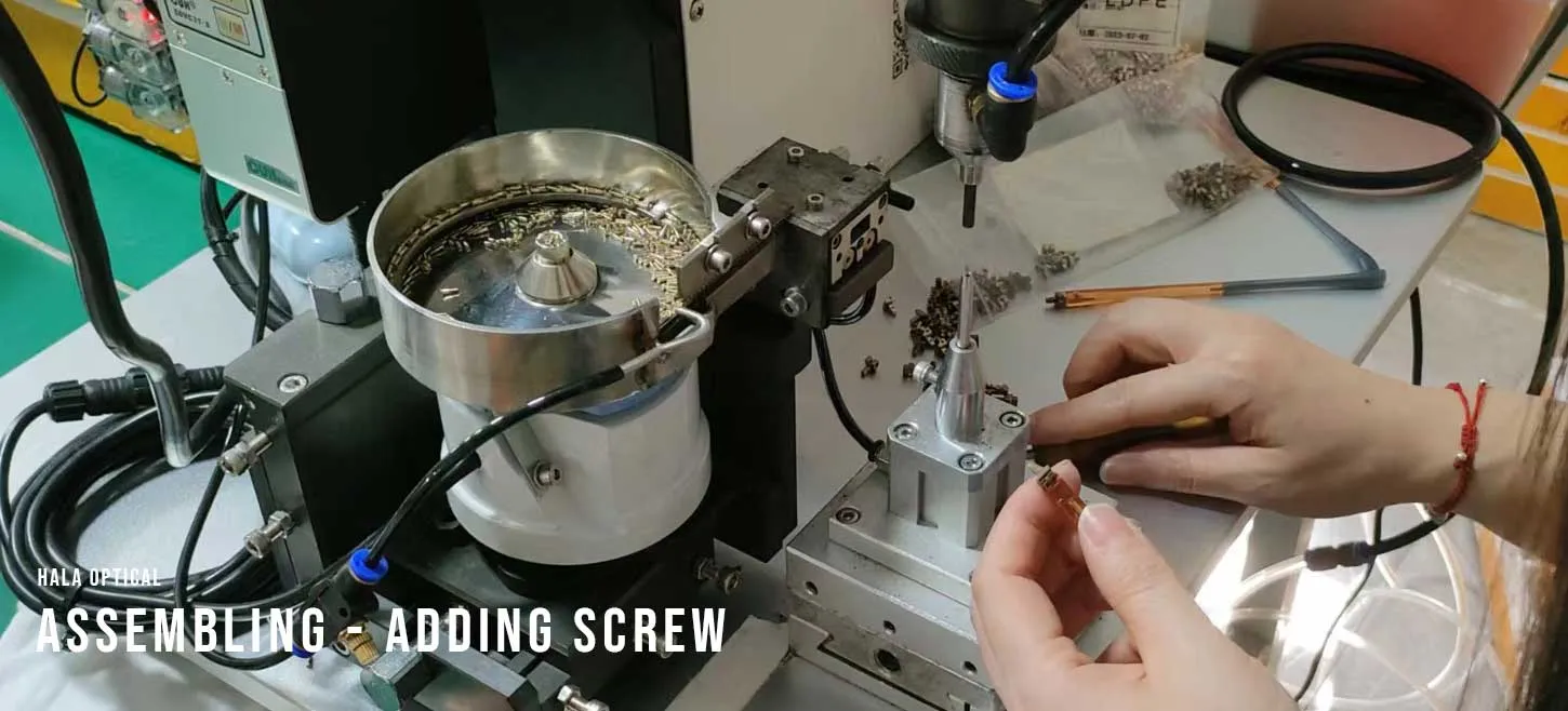 assembline-eyewear-by-screw.jpg Worker assembling eyewear temple with screw